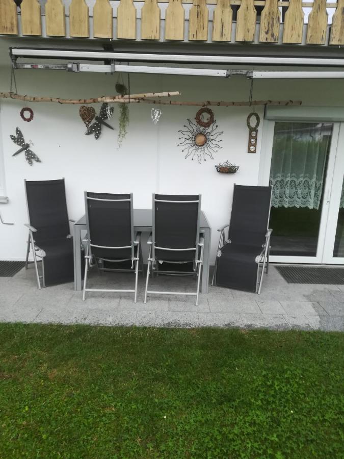 Marienstrasse Apartment Neukirchen vorm Wald Exterior photo